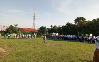 MASA PENGENALAN LINGKUNGAN SEKOLAH SMA NEGERI 1 BANDAR SURABAYA T.A 2024/2025